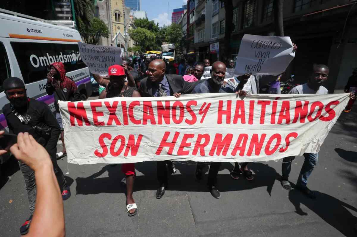 Migrantes Haitianos Protestan En Ciudad De M Xico Para Exigir Permisos