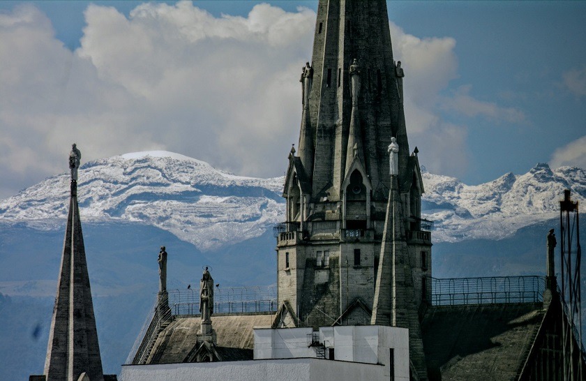Fotos de Manizales con Nevado del Ruiz este 24 de agosto