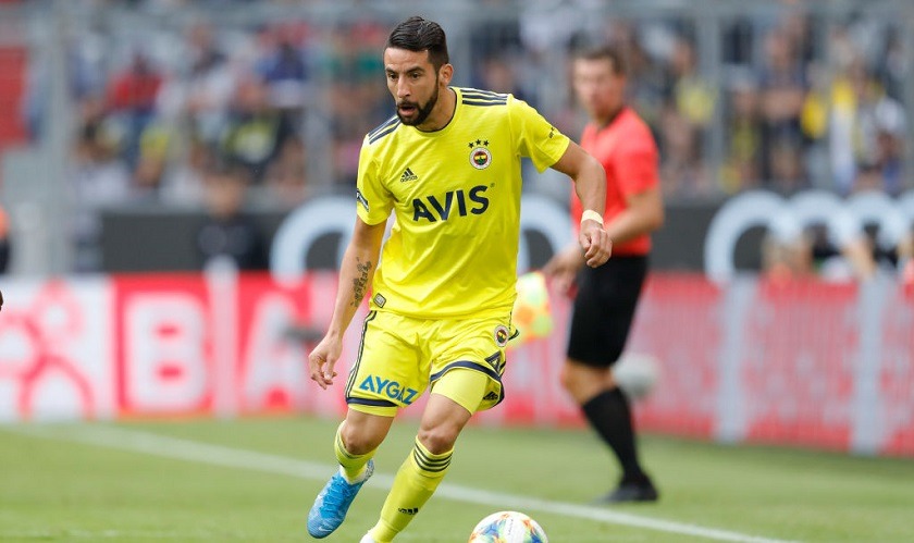 Mauricio Isla llega al Flamengo en reemplazo de Rafinha