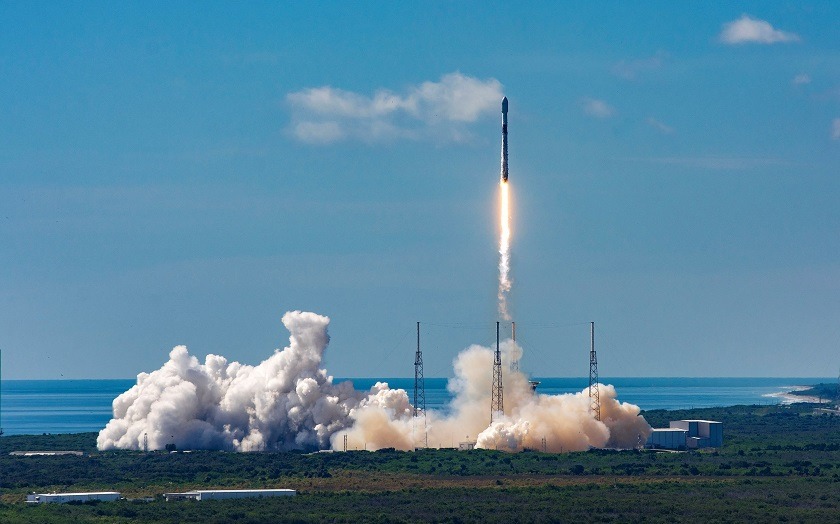 SpaceX coloca en el espacio otros 58 satélites para su red de internet de alta velocidad