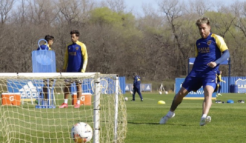 Entre los 14 futbolistas contagiados de Covid en Boca Juniors hay un colombiano