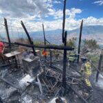 Voraz incendio quemó 8 casas en barrio Carpinelo, Medellín