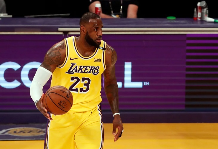 LeBron James critica a la NBA por el muy pobre manejo de su falso positivo