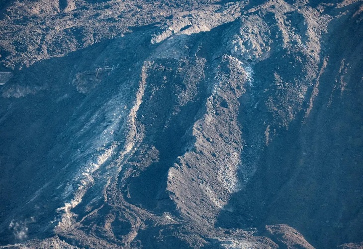 Un día menos, ya solo quedan cuatro, para el fin de la erupción del volcán en La Palma