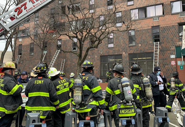 Incendio en edificio de apartamentos en El Bronx deja más de 60 heridos