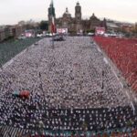 México logra récord Guinness con clase masiva de boxeo en el Zócalo