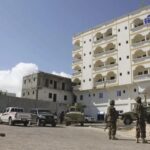 Tres muertos y nueve heridos en el ataque yihadista a un hotel en Somalia