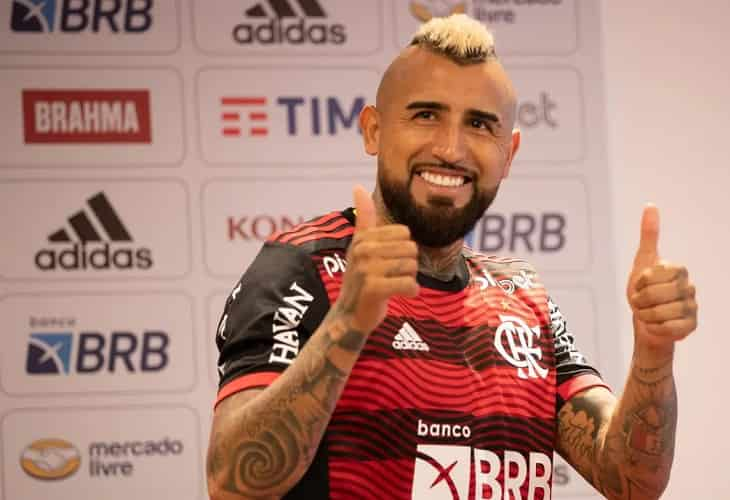 Arturo Vidal le da la victoria a Flamengo en el clásico contra el Botafogo