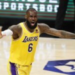 LeBron James renueva con los Lakers por dos años y 97.1 millones de dólares