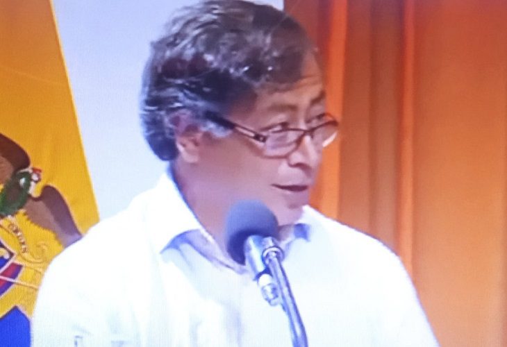Agenda de Petro se cancela por cuadro de tos del presidente