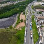 Suben a 70 los bloqueos de camioneros en Brasil por la derrota de Bolsonaro