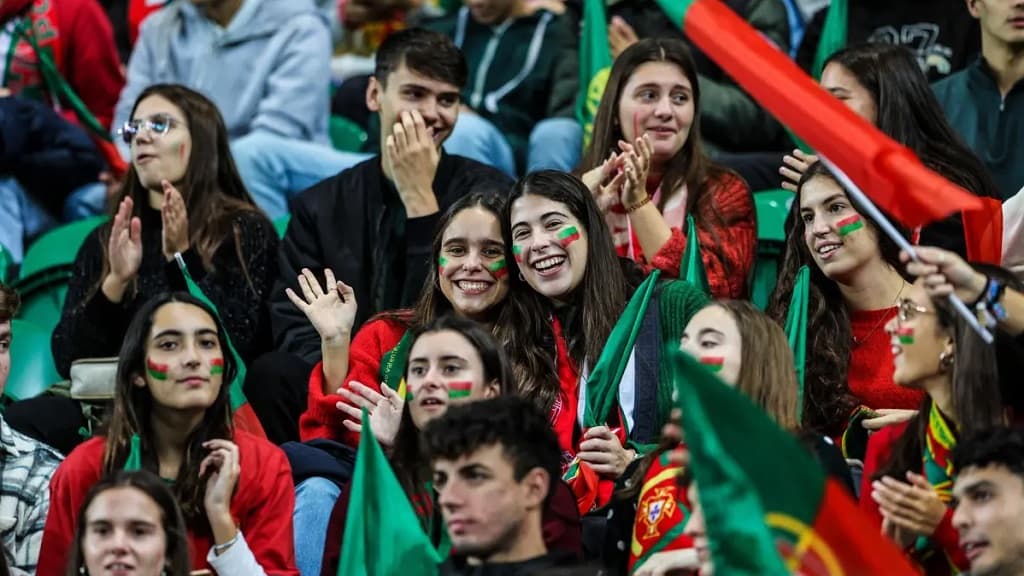 Catar prohíbe la cerveza en los estadios