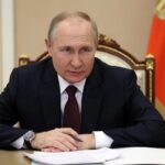 Putin pide mantener el nivel de inversiones en Rusia en un entorno complicado