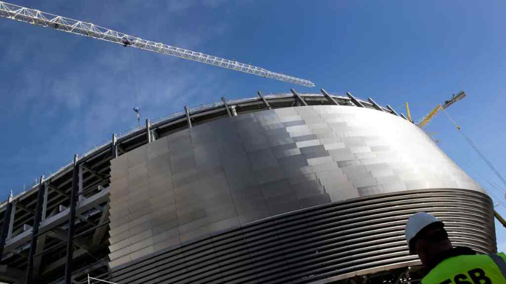 El Madrid espera inaugurar oficialmente en diciembre el nuevo Bernabéu