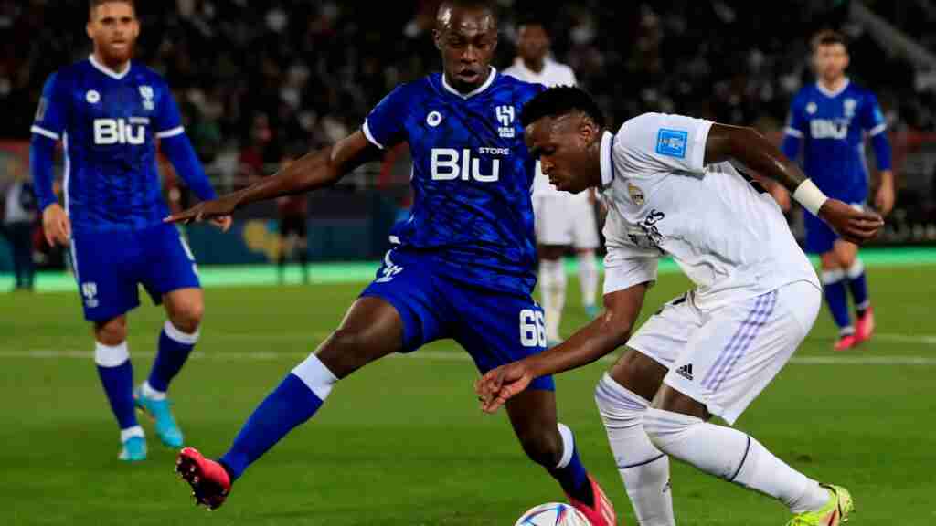 Vínicius y Valverde coronan al Real Madrid