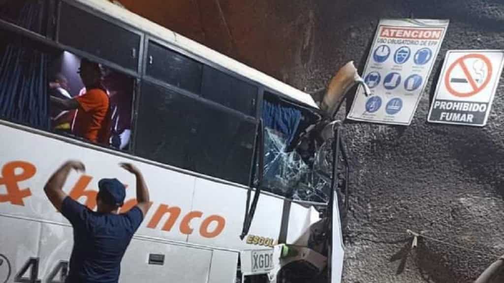 Hidroituango: accidente de bus en casa de máquinas deja 1 muerto