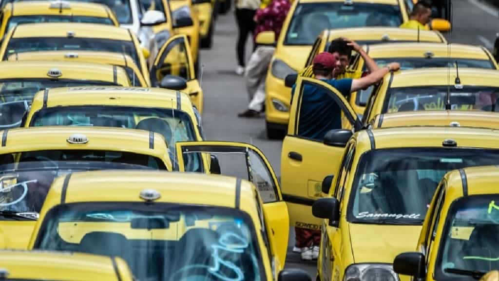 paro de taxistas en Colombia el 22 de febrero de 2023