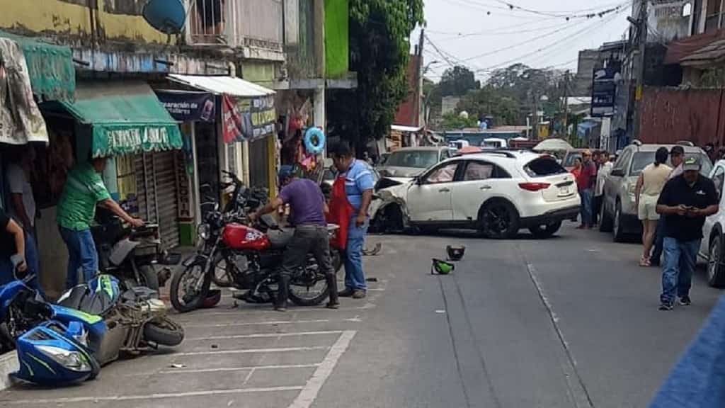 Sicarios asesinan al exdiputado Alexis Sánchez y a su hijito en Veracruz