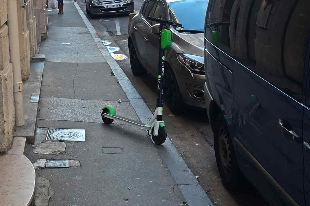 París dice no más a las patinetas eléctricas que saldrán de las calles este 2023