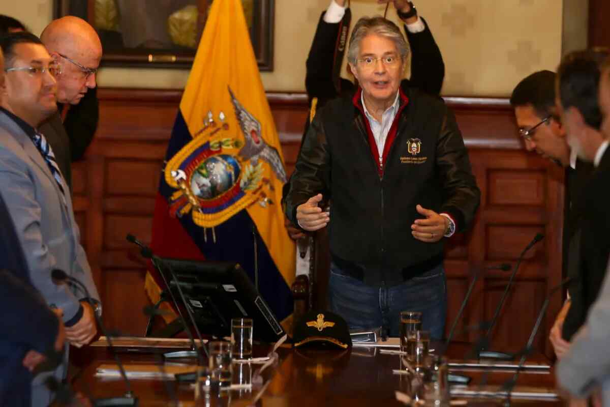 Recomiendan en Ecuador uso de armas letales contra el crimen y el terrorismo