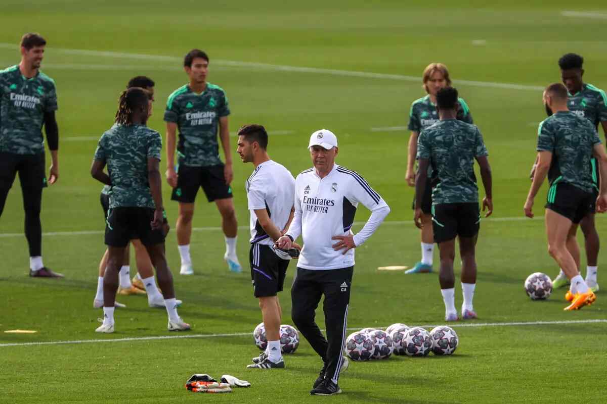 El Real Madrid prepara el duelo del City sin Militao, Mendy y Ceballos