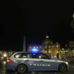 Cómo un conductor logró evadir a la Guardia Suiza y entrar al Vaticano a toda velocidad