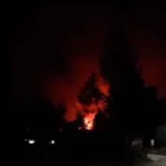 Bomberos de Guarne atienden incendio en almacén de madera en la vereda La Mosquita