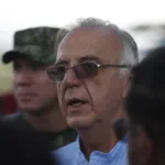 Gobierno colombiano exige al ELN liberar a sargento y sus dos hijos secuestrados