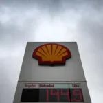Una ONG neerlandesa alerta de que Shell sigue anteponiendo beneficios a crisis climática
