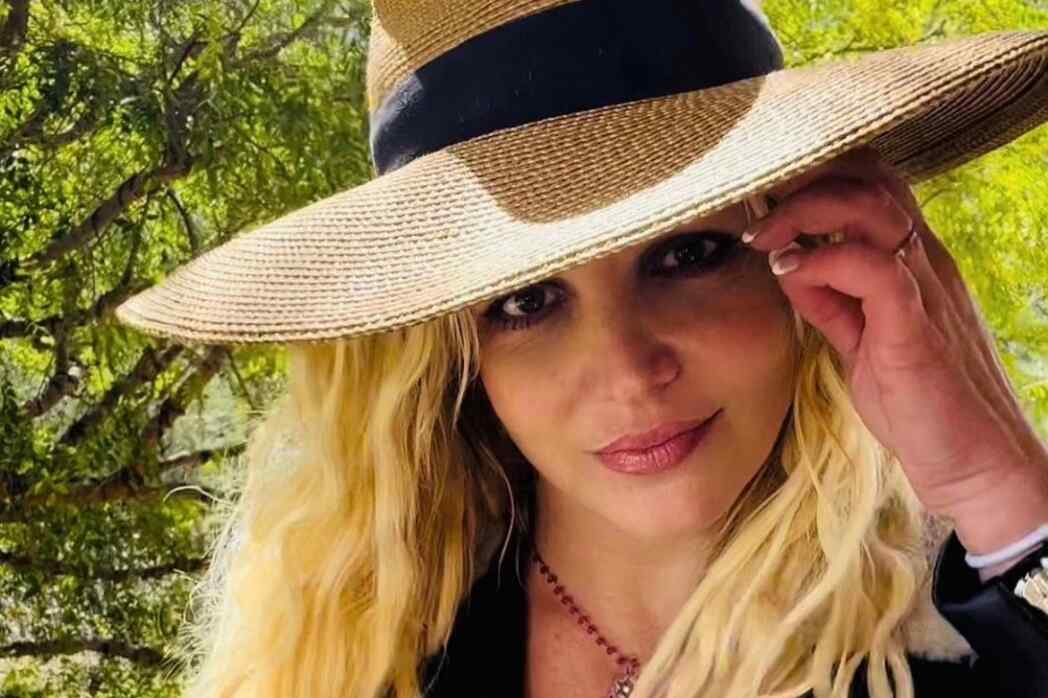 Guardaespaldas cachetea a Britney Spears luego de pedir foto con un jugador de los Spurs