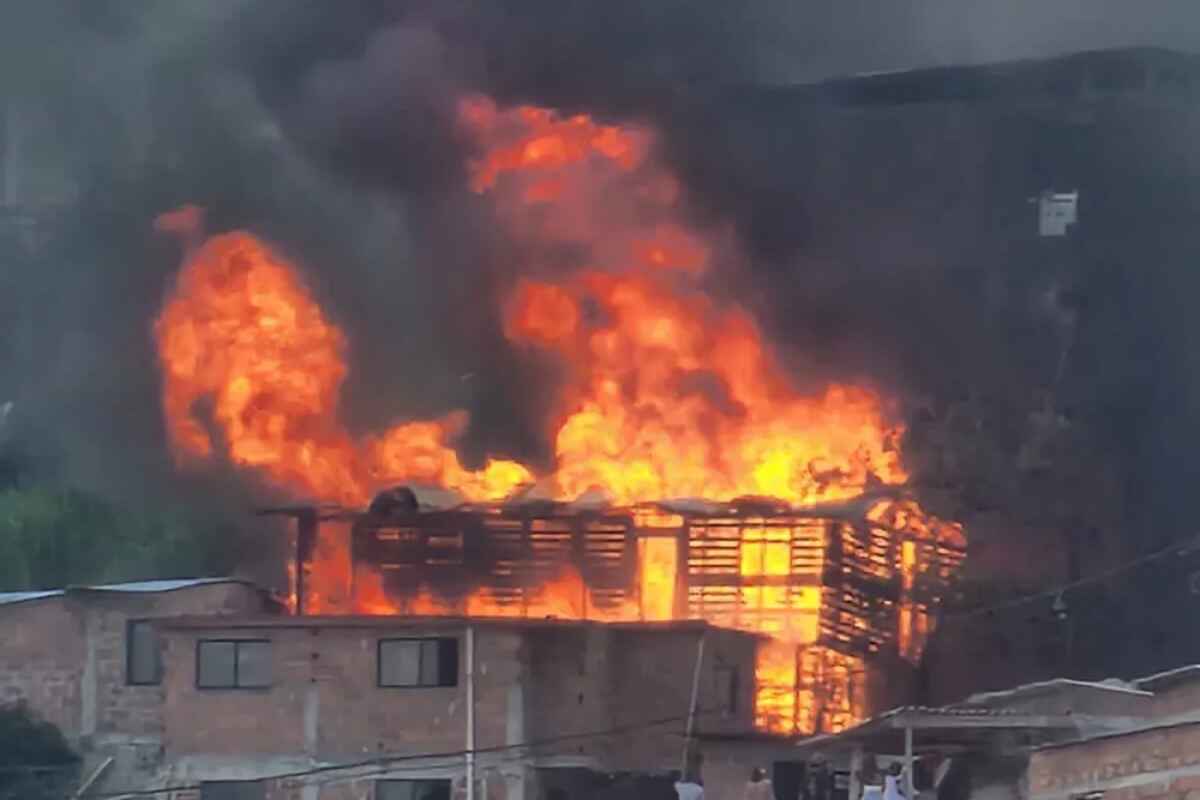 Incendio en Nuevo Jerusalén deja diez familias damnificadas