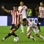 0-0. Paraguay deja escapar puntos en casa ante un Perú que termina con 10 jugadores