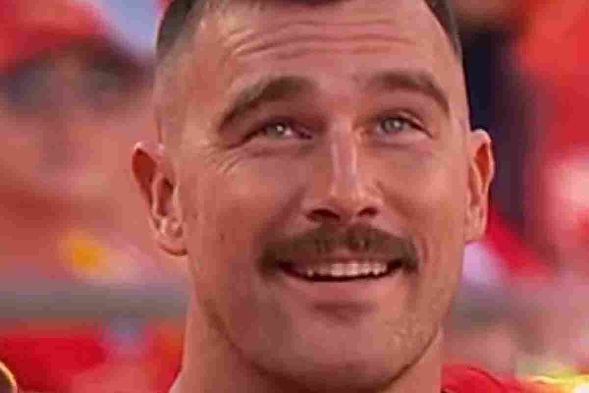 Travis Kelce se sincera sobre su relación con Taylor Swift en el podcast con su hermano jason kelce