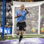 Uruguay sorprende a Argentina con dos goles de Araujo y Núñez y se lleva el clásico del Río de la Plata