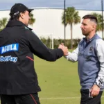 Néstor Lorenzo se reencuentra en Estados Unidos con Lionel Messi