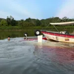 Un niño de 11 años pierde la vida tras caer al río Guaviare en un accidente de avión en Guainía