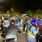 Operativo contra piques ilegales en la vía Las Palmas de Medellín deja 141 vehículos inmovilizados y 700 multas