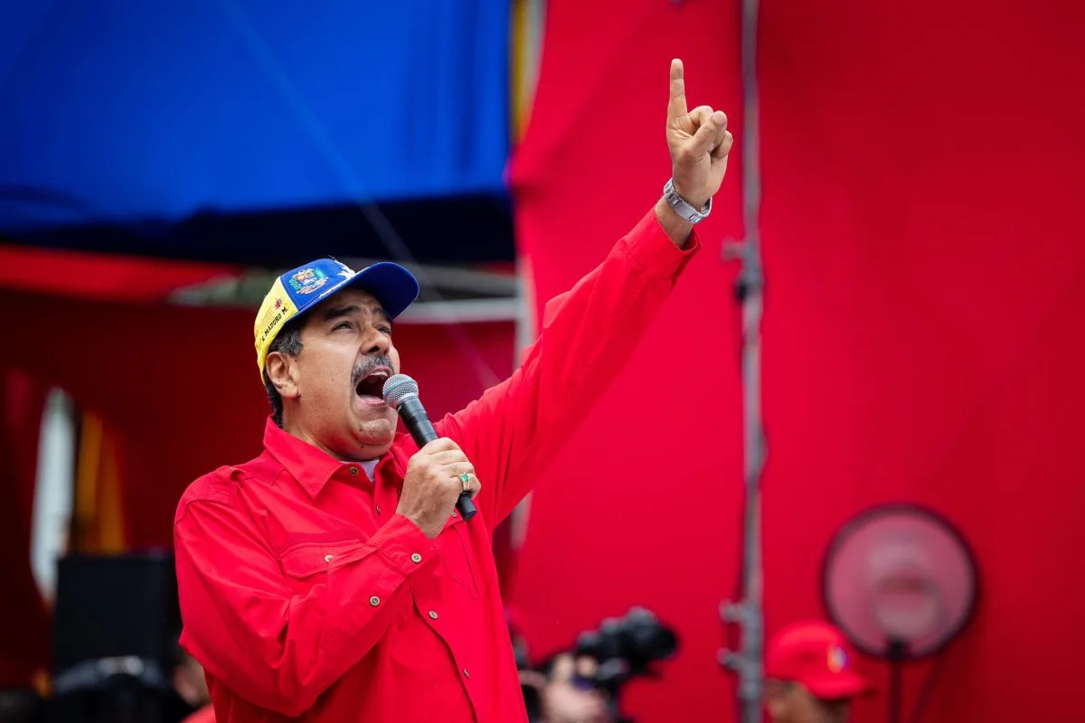 Nicolás Maduro llama loco a Javier Milei y lo acusa de robar un avión de Venezuela
