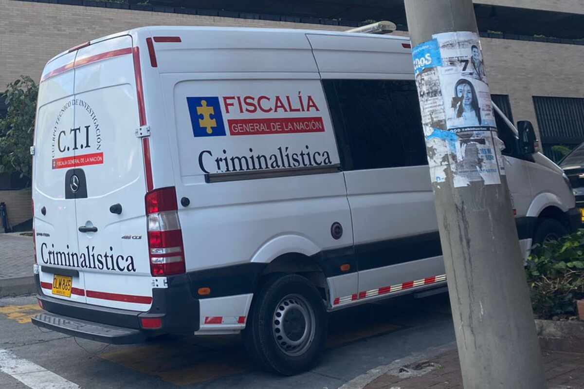 ¡Brutal Crimen en Kennedy! Lanzan a Dos Hombres Desde un Vehículo en Movimiento, Uno Fallece----Asesinato en Bogotá: Encuentran cuerpo desmembrado en una maleta a las afueras de un club