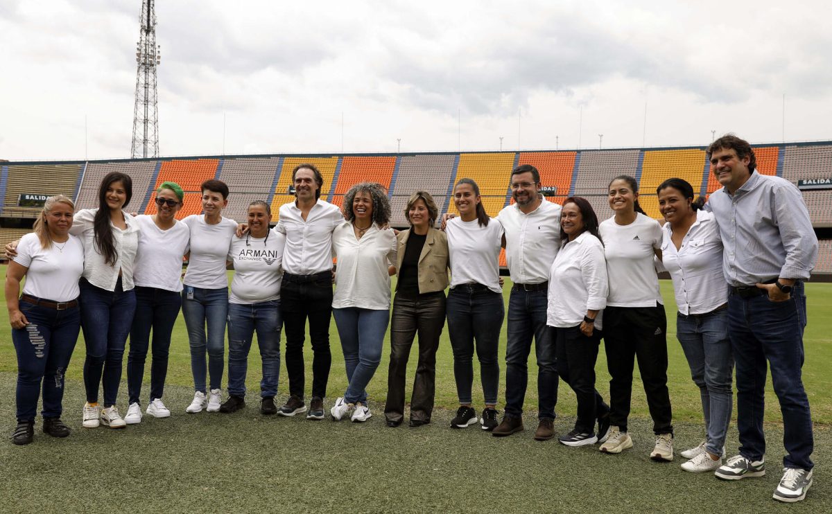 Medellín, a la espera de la mascota del Mundial Femenino Sub-20 mientras alista su estadio