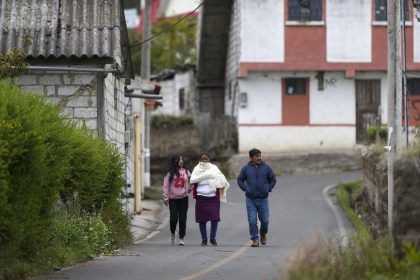Ecuador experimentó un aumento del 22,5 % de solicitudes de asilo de colombianos en 2023
