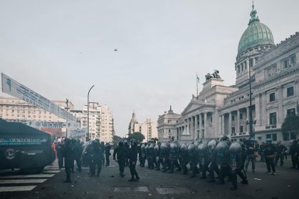 El Senado argentino da luz verde al proyecto estrella del Gobierno de Milei