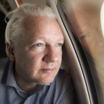 El avión de Julian Assange pone rumbo a Islas Marianas tras una parada técnica en Bangkok