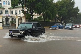 Temporal de intensas lluvias deja inundaciones en varios municipios de La Habana