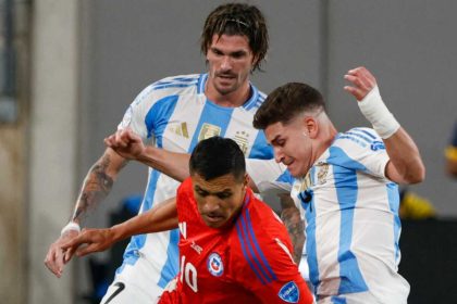 Messi lidera a Argentina a una agónica victoria sobre Chile en la Copa América
