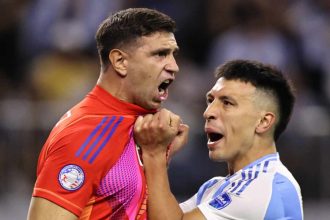 ¡Dibu Martínez otra vez héroe! Argentina a semifinales de Copa América en agónico triunfo por penales ante Ecuador