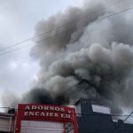 Incendio en bodega comercial de San Victorino pone en alerta a Bogotá