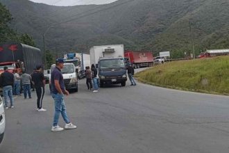 Camioneros en Nariño levantan paro tras 65 horas: ¿Cuáles fueron los acuerdos con el Gobierno?