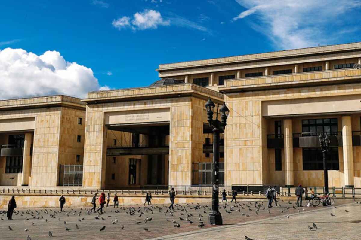 Autoridades descubren planes de ataque contra el Palacio de Justicia en Bogotá