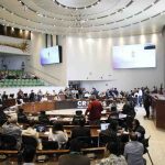 📢 Medellín aprueba en primer debate su presupuesto para 2025: $10,9 billones. Educación, alimentación escolar y escenarios deportivos, entre las prioridades. Mira los detalles aquí